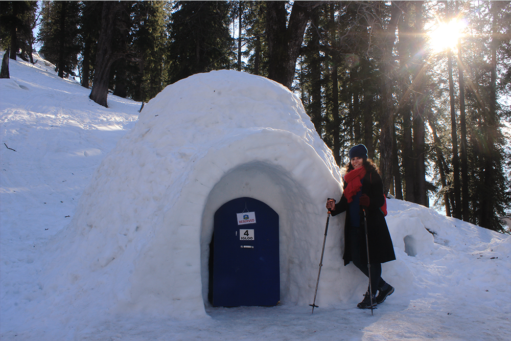 Adventure stay at Igloo